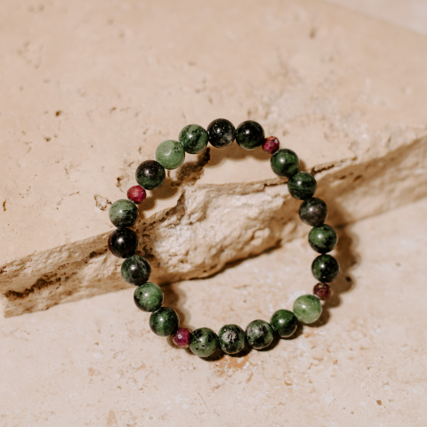 Ruby_zoisite_healers_light_supports_lightworkers_healers_crystal_bracelet